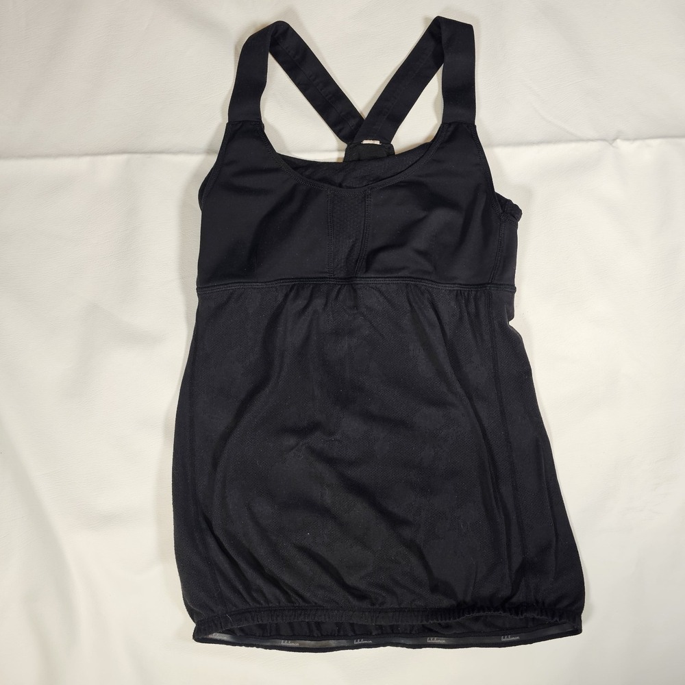 Lululemon‎ Built In Bra Racerback Tank Top Womens Size 6 Black